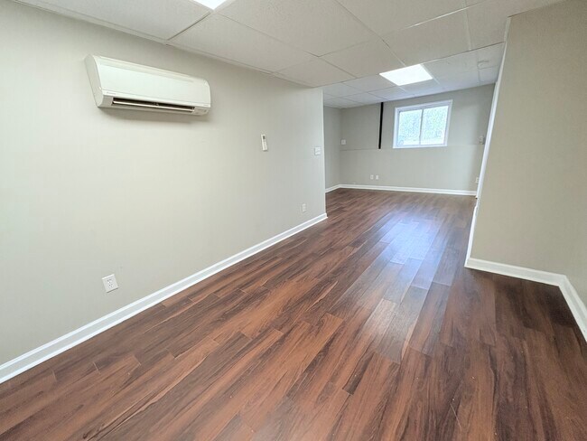 Photo - Glenawyn #6 Unit 6