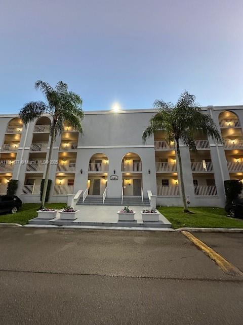 Building Photo - 7980 N French Dr Unit 3-406