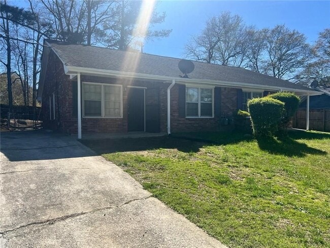 Photo - 1152 Pinedale Cir NW