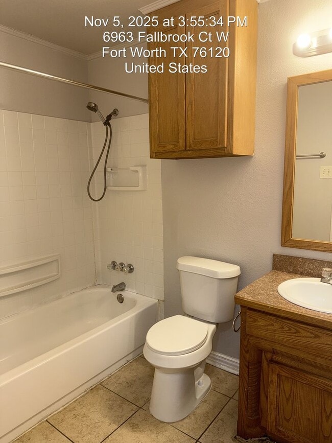 Photo - 6963 Fallbrook Ct W