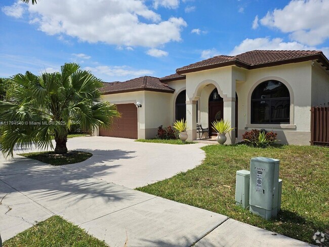 Building Photo - 14761 SW 32nd Ln Rental