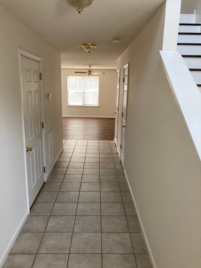 Photo - Updated 3/2.5 Townhouse in Armuchee- $1,350