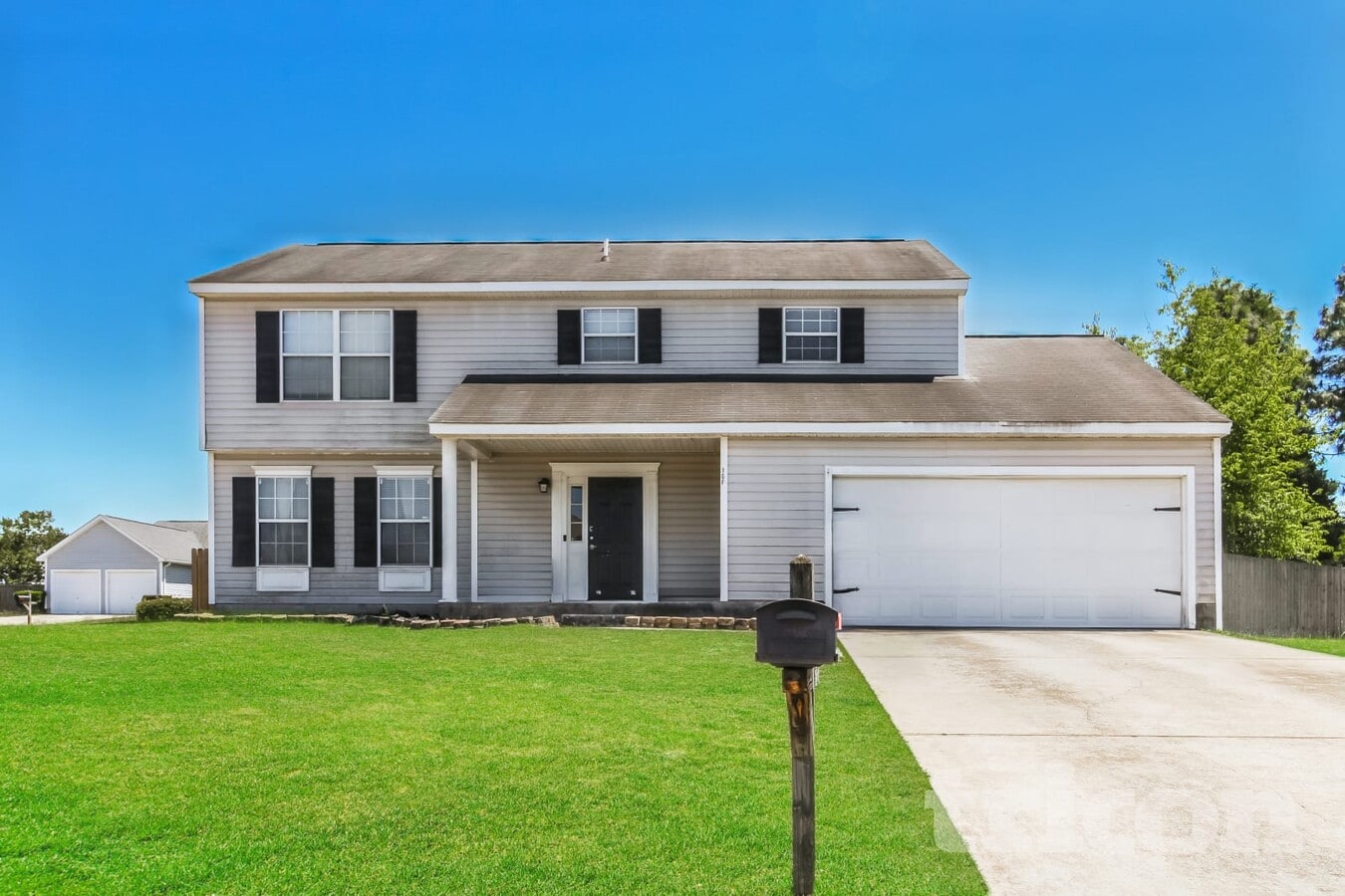 Photo - 106 Sandpine Rd