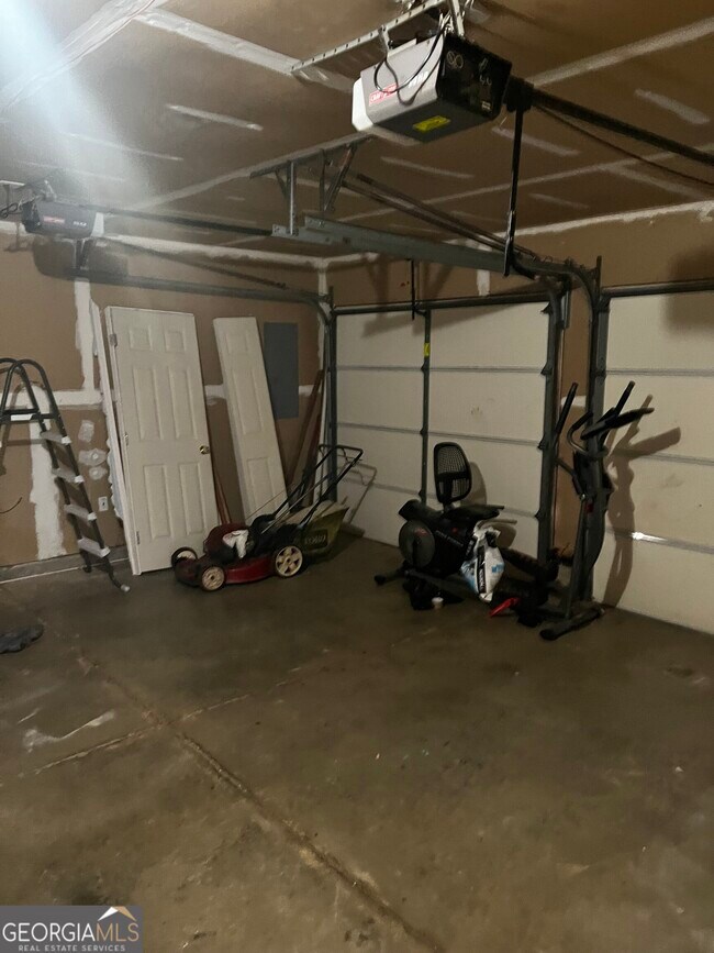 Photo - 6675 Princeton Park Ct