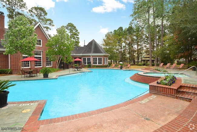 Pool - Villages of Cypress Creek