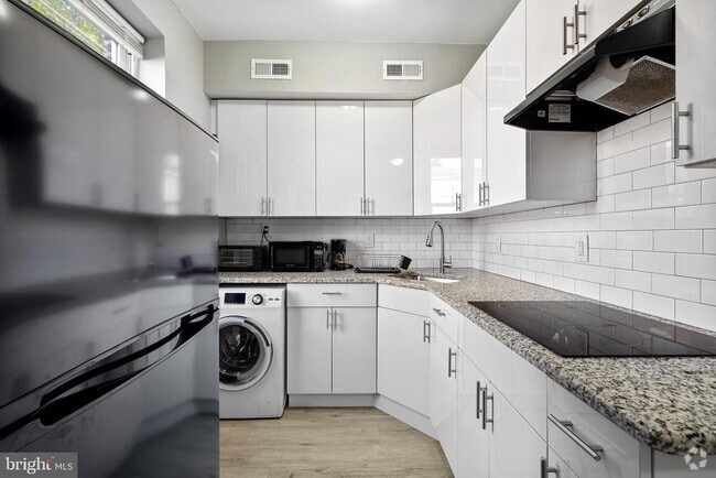 Building Photo - 621 S 18th St Rental