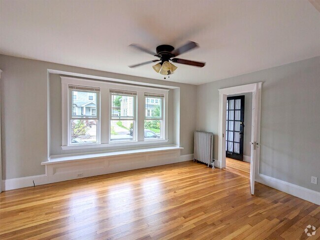 Building Photo - 13 Kimball Rd Unit 1 Rental
