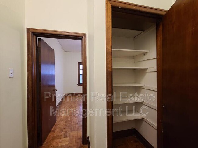 Photo - 963 Logan St Unit 19