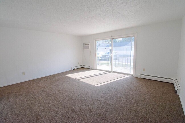 Photo - 1905 26th Ave NW