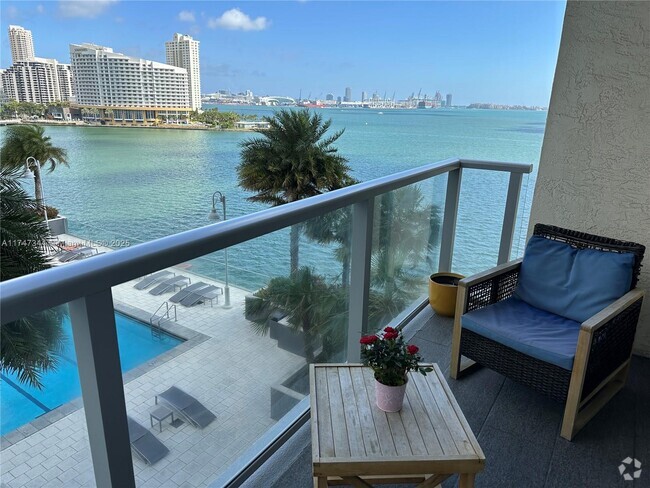 Building Photo - 1155 Brickell Bay Dr Rental