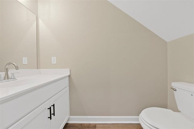 Photo - 903 Plano Rd