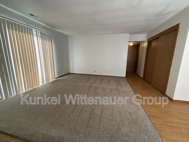 Photo - 1813 Jamestown Rd