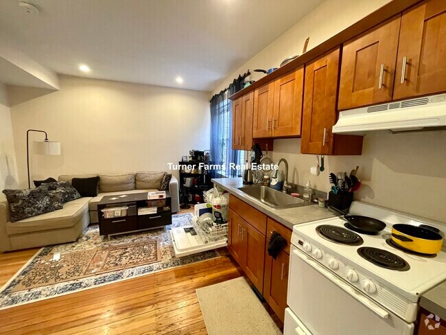 Building Photo - 866 Huntington Ave Rental