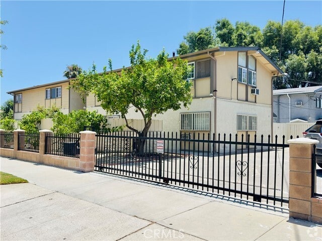 Building Photo - 18556 Community St Unit 3 Rental