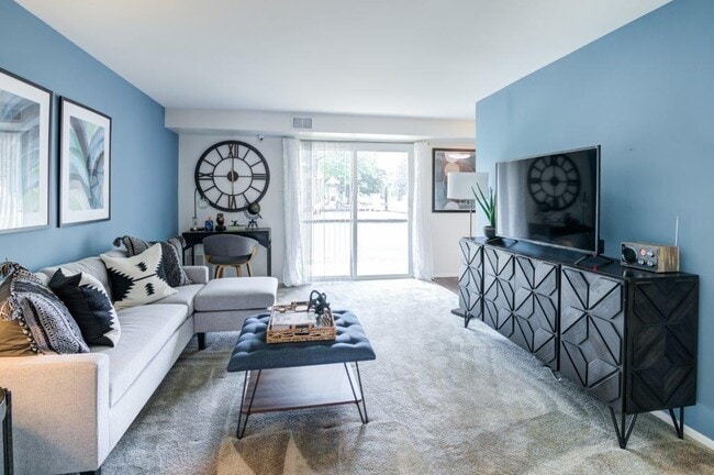 Mapleton Square Apartment Homes