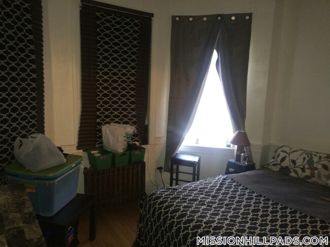 Building Photo - 55 S Huntington Ave Unit 302