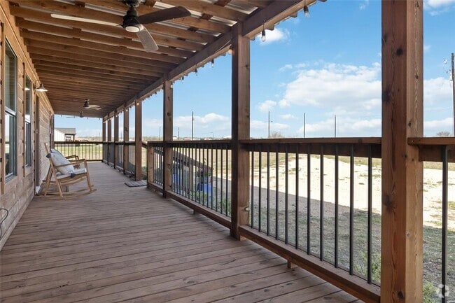 Building Photo - 1591 Scull Rd Rental