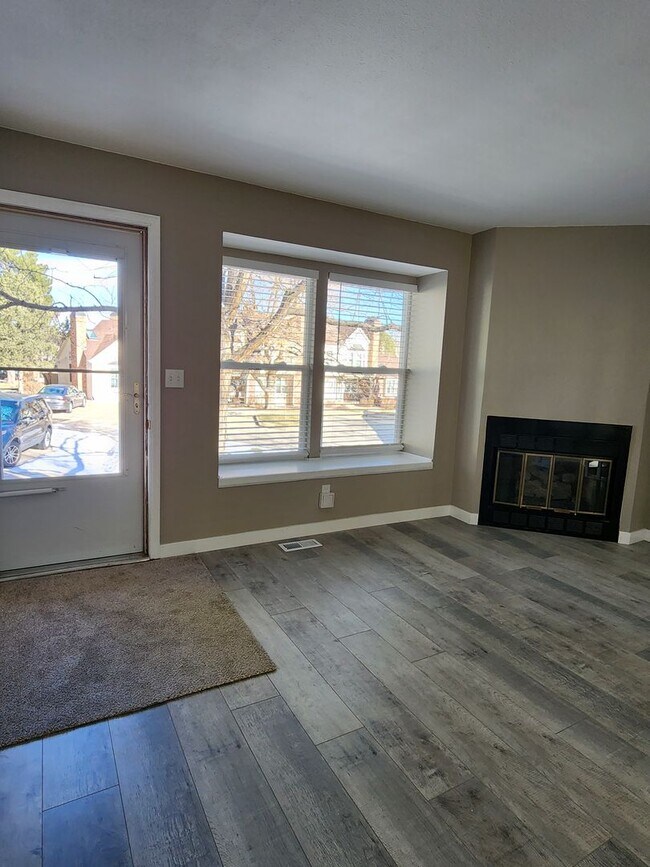 Photo - Beautiful Townhome at Monterey Community in Centennial!