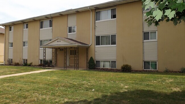 Photo - Parkview Apartments