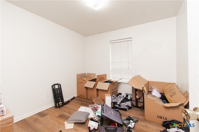 Photo - 1606 Yuma Trail