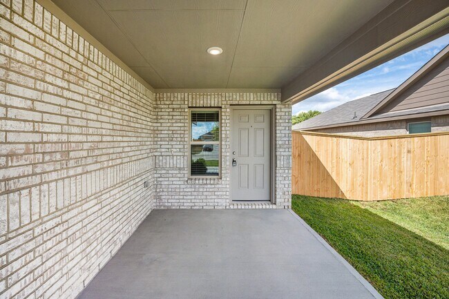 Photo - 1118 Millers Pass Dr