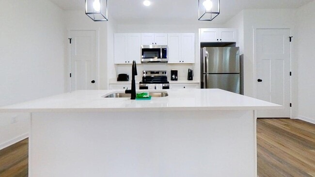 Building Photo - 0 Finley Way Unit 15622 Sienna Ct