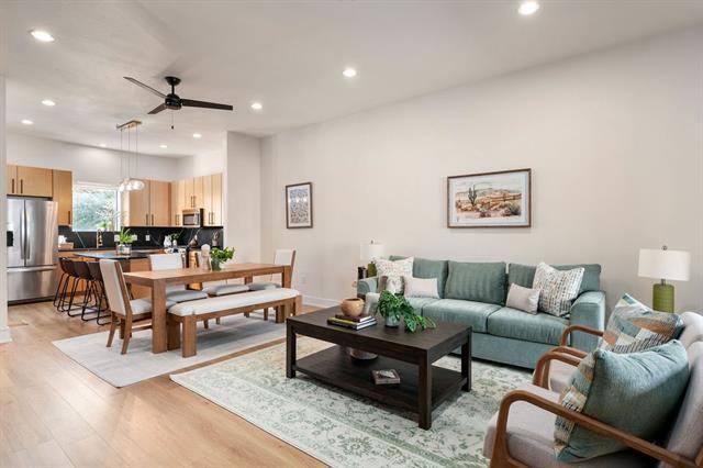 Building Photo - 4111 Newton Ave Unit 6