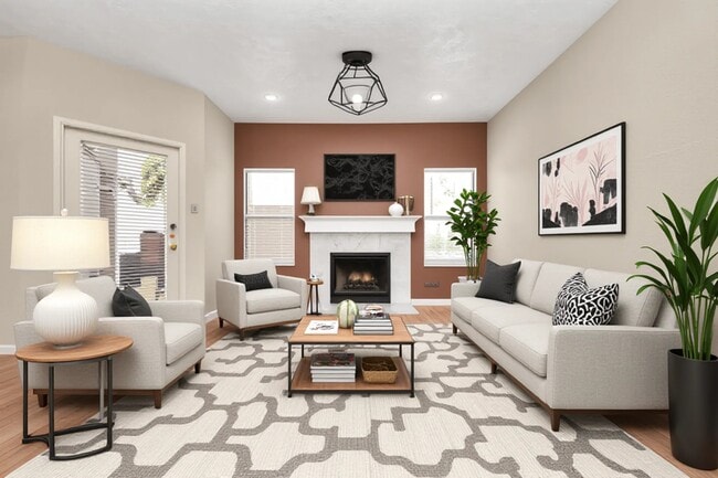 Building Photo - 2021 Spenwick Dr Unit 117