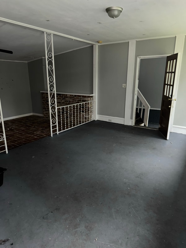 Photo - 690 Webster St