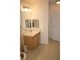 Interior - Franklin Place Apartments