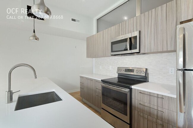 Photo - 412 S 13th St Unit 310