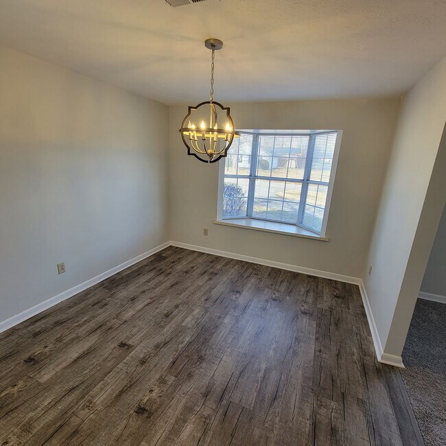 Photo - 3/2-Brick Ranch- Cookeville- 1 Car Garage