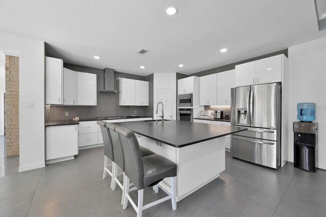 Photo - 10420 Hufsmith Rd