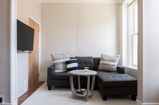 Photo - 55 Coleman St Unit 3