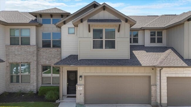 Photo - 2500 Forest Creek Dr Unit 703