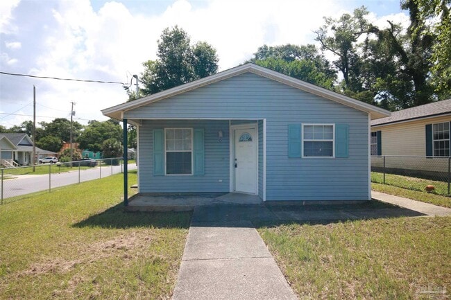 Photo - 624 N G St House