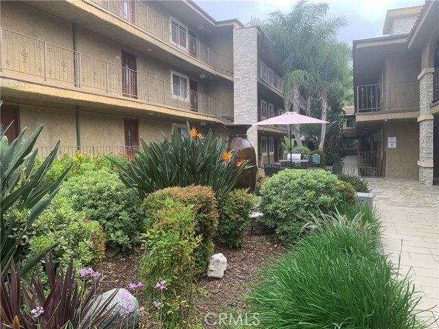 Photo - 3220 Altura Ave Unidad 213