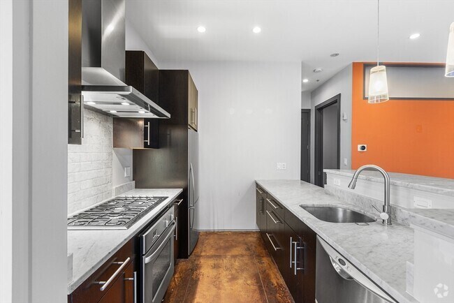 Building Photo - 36 A St Unit 2A Rental