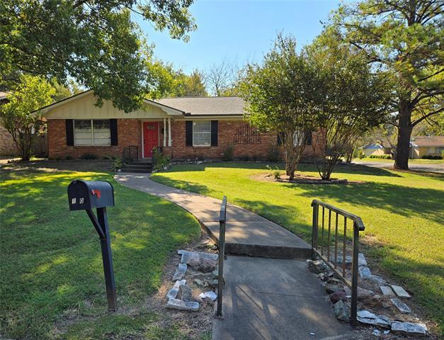 Photo - 1609 Arlington Dr