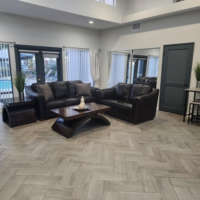 Clubhouse/Office