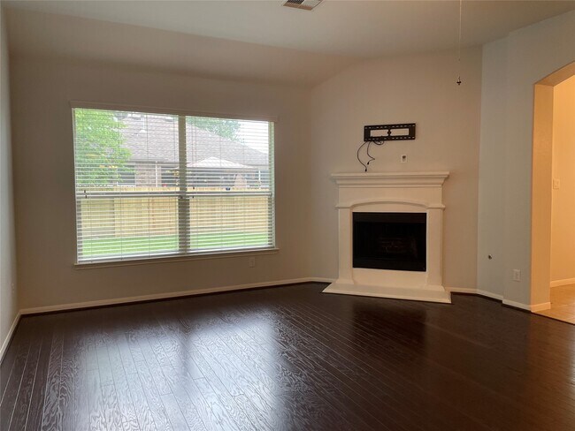 Photo - 127 Clearmont Pl