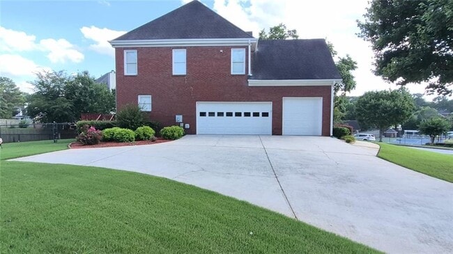 Photo - 5760 Dovnick Dr SW