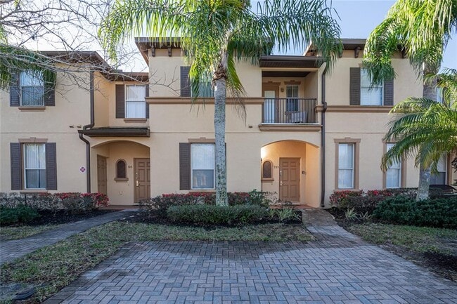 Photo - 733 Calabria Ave