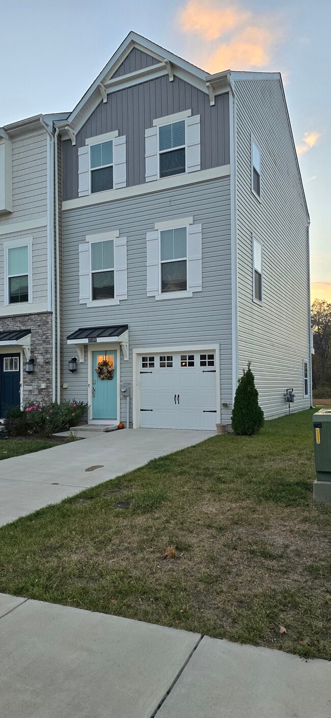 Photo - 35169 Wright Way