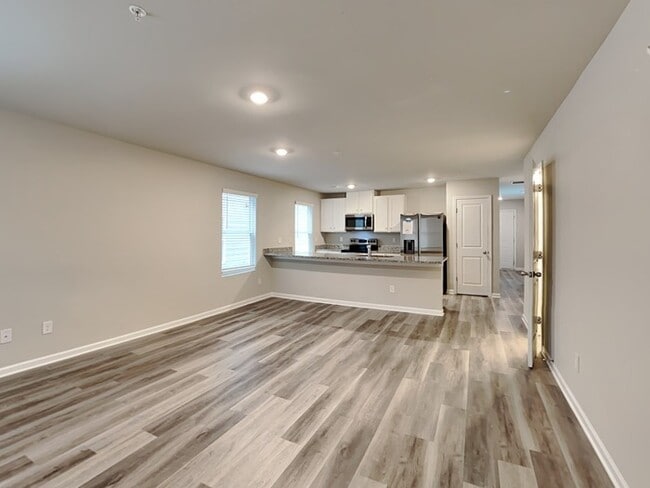 Photo - 1081 Benfield Ridge