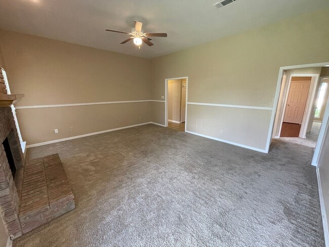 Photo - 4611 Colby Dr