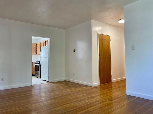 Photo - 76 Euston Rd Unit 8