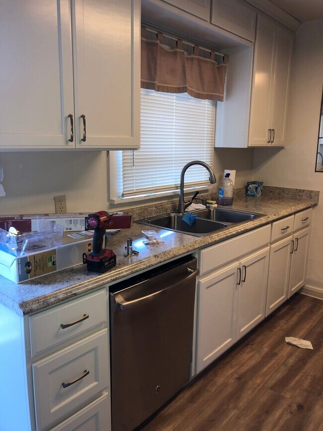 Photo - Unique 3 bed 1 bath home for Rent