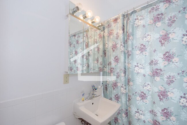 Photo - 1340 Commonwealth Ave