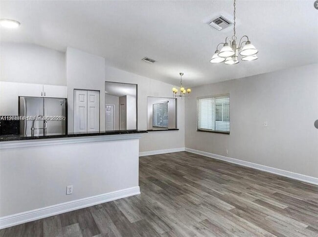 Photo - 1213 SW 46th Way